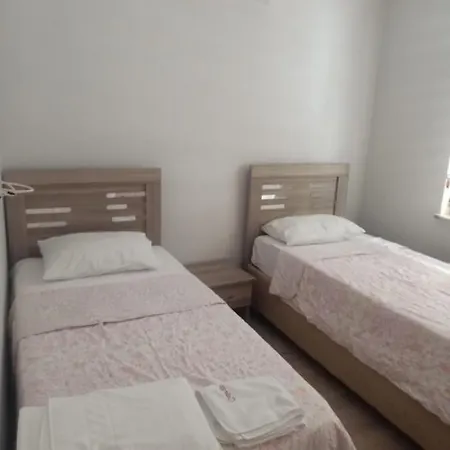 Meydanda 1+1 *