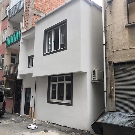 Meydanda 1+1 *